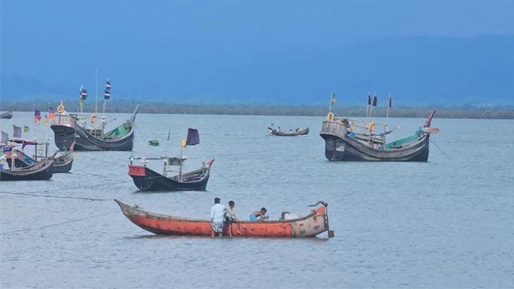 সাত মাসে ২২০ জেলেকে অপহরণ আরাকান আর্মির