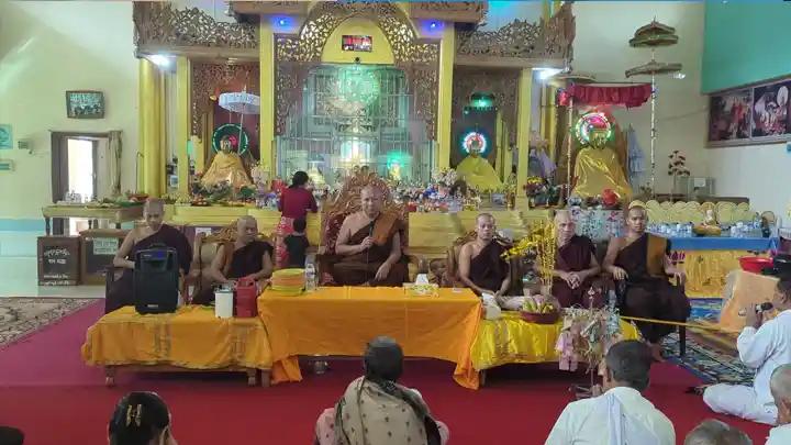 বান্দরবানে হাজার প্রদীপে আলোকিত হলো মধু পূর্ণিমা